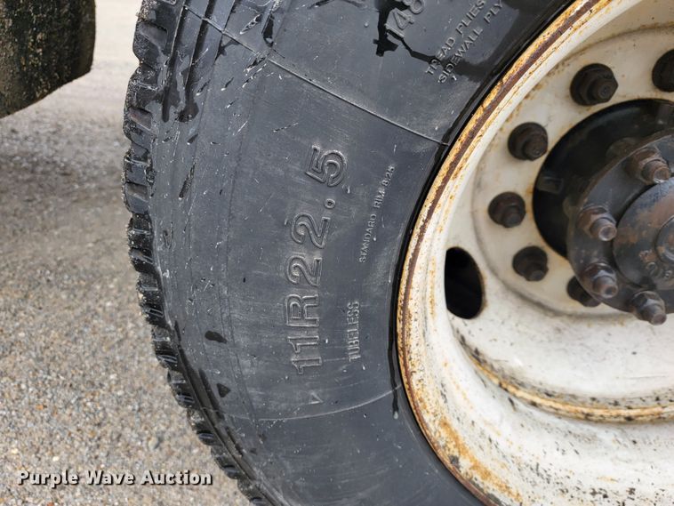 image for item JU9831 2007 International 7400  dump truck