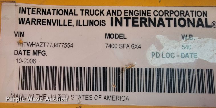 image for item JU9831 2007 International 7400  dump truck