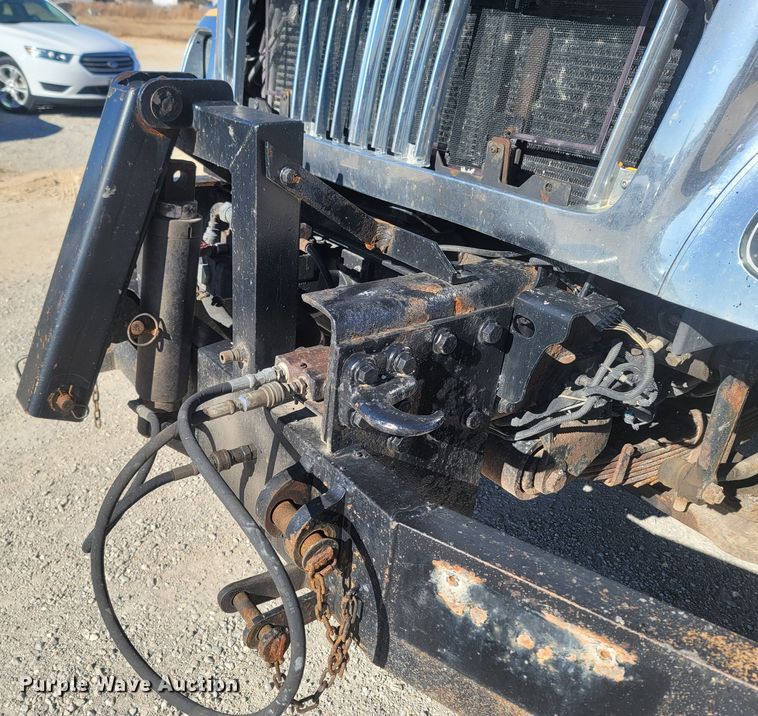 image for item JU9832 2006 International 7400  dump truck