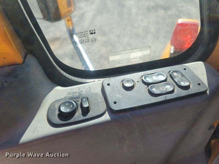 image for item JU9832 2006 International 7400  dump truck