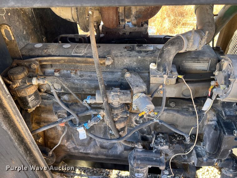 image for item JU9834 Motor grader attachments