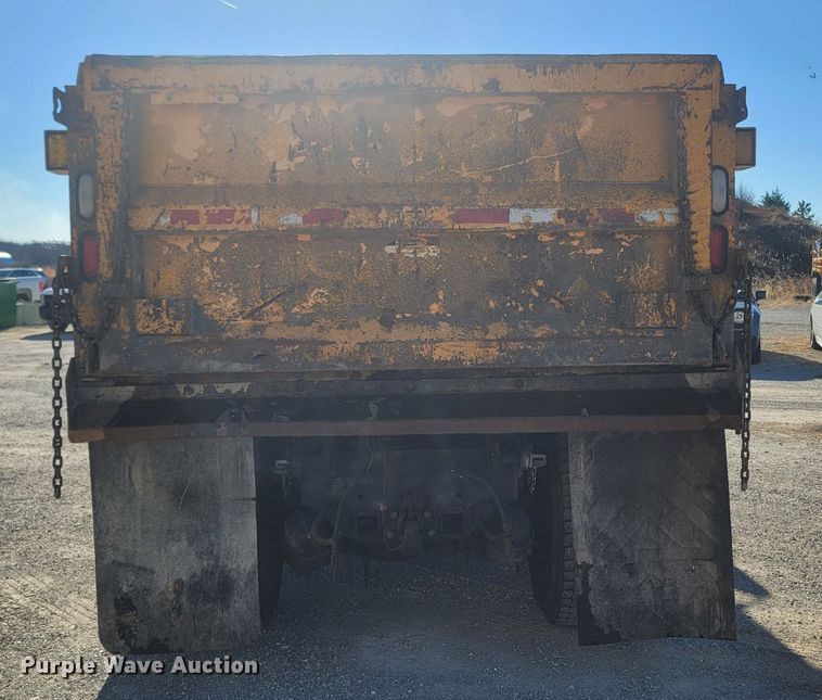 image for item JU9836 2007 International 7400  dump truck