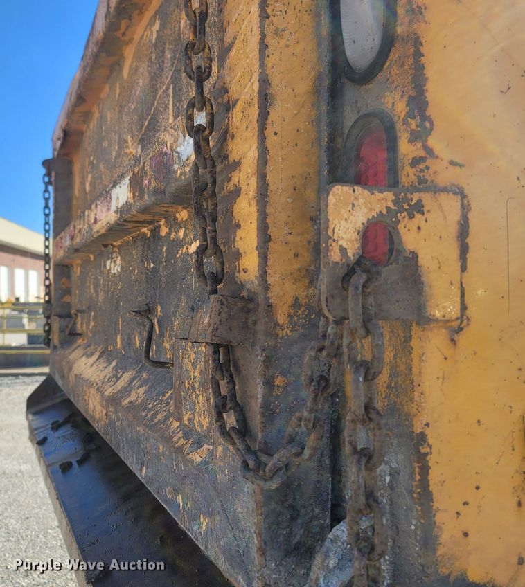 image for item JU9836 2007 International 7400  dump truck