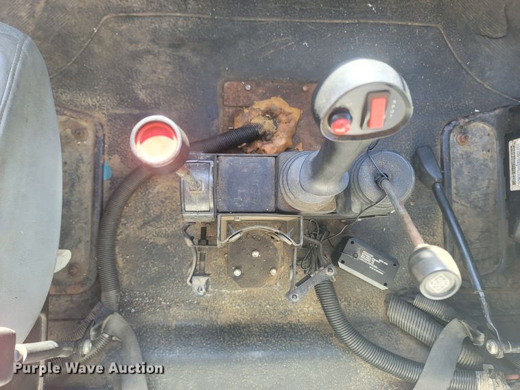 image for item JU9836 2007 International 7400  dump truck