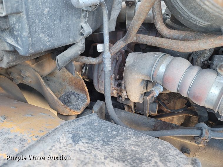 image for item JU9836 2007 International 7400  dump truck