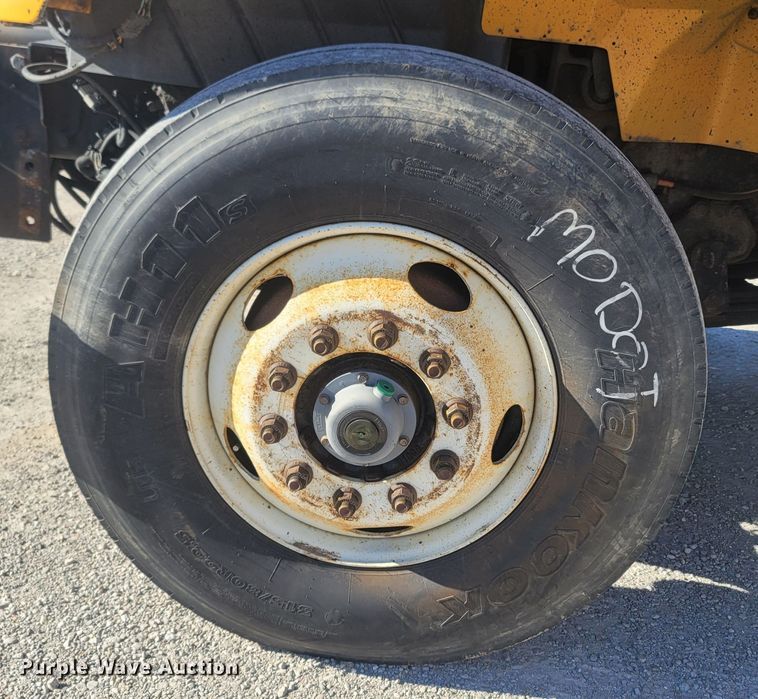 image for item JU9836 2007 International 7400  dump truck