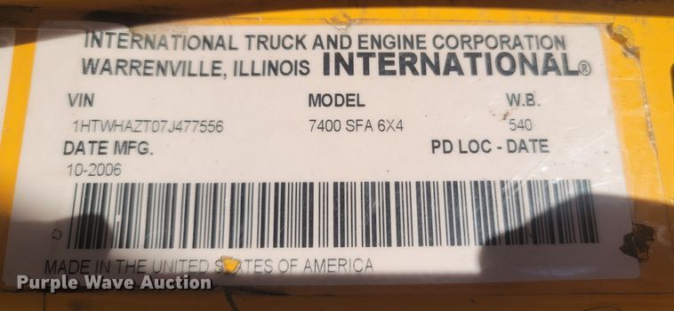 image for item JU9836 2007 International 7400  dump truck