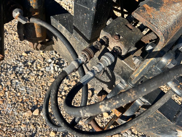 image for item JU9837 2006 International 7400  dump truck