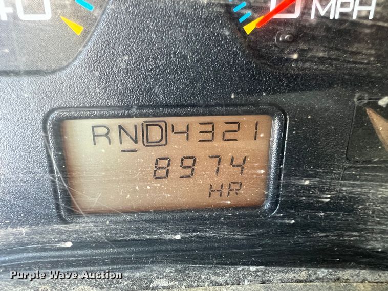 image for item JU9838 2006 International 7400  dump truck