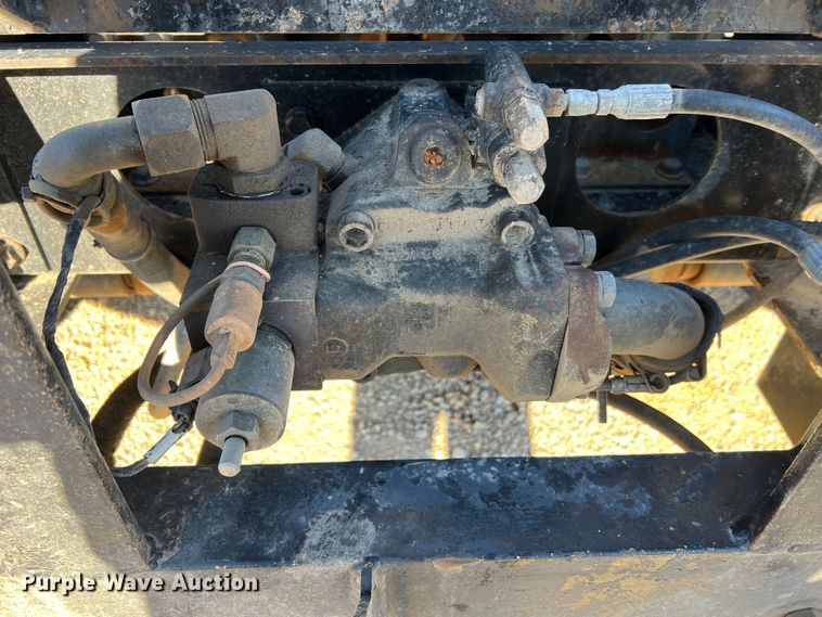 image for item JU9838 2006 International 7400  dump truck