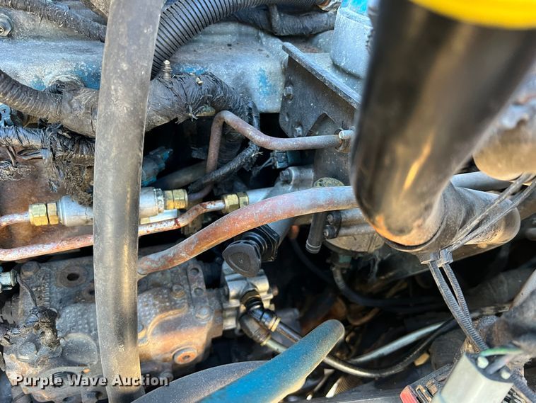 image for item JU9840 2007 International 7400  dump truck