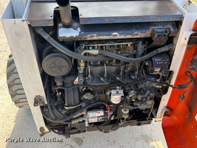 image for item JU9843 2001 Bobcat 873  skid steer loader