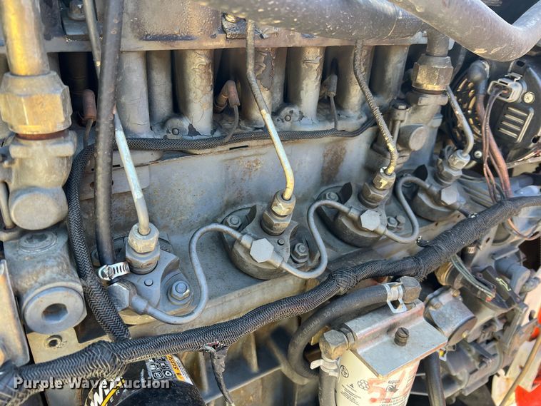 image for item JU9843 2001 Bobcat 873  skid steer loader