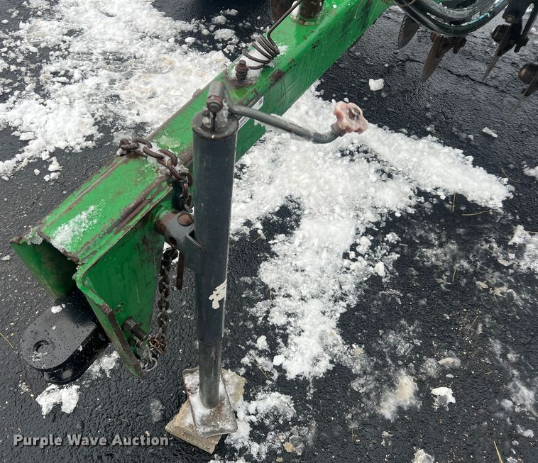 image for item JU9866 Great Plains 705NG  grain drill