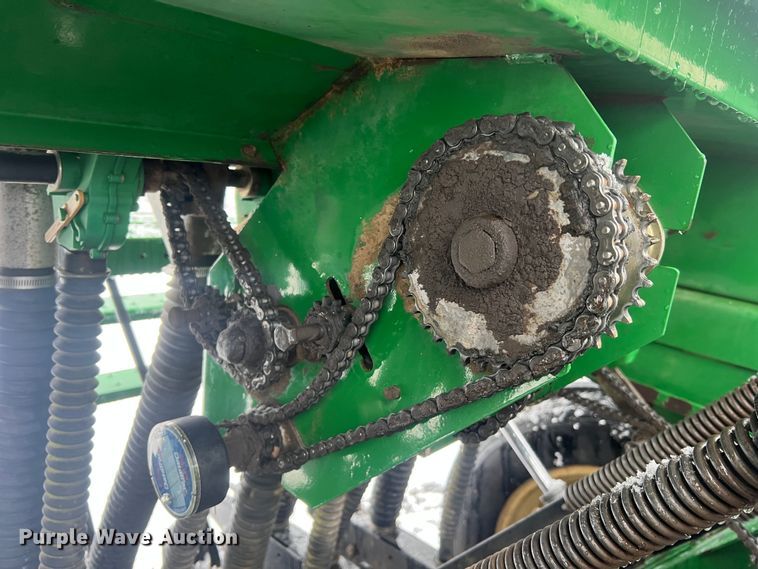 image for item JU9866 Great Plains 705NG  grain drill