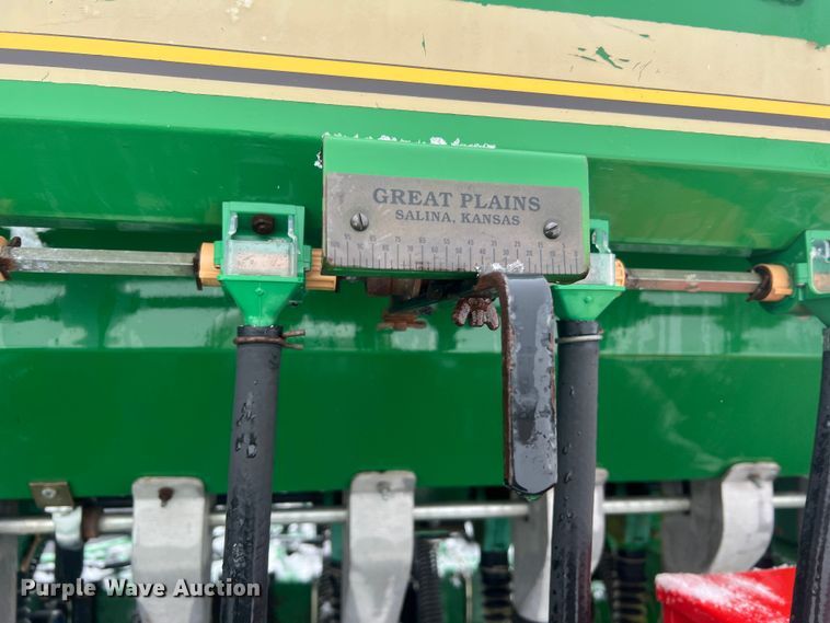 image for item JU9866 Great Plains 705NG  grain drill