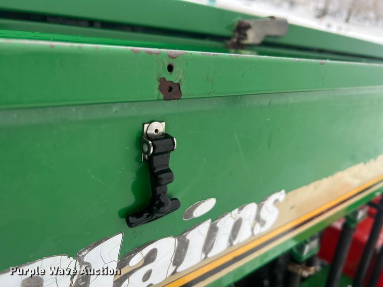 image for item JU9866 Great Plains 705NG  grain drill