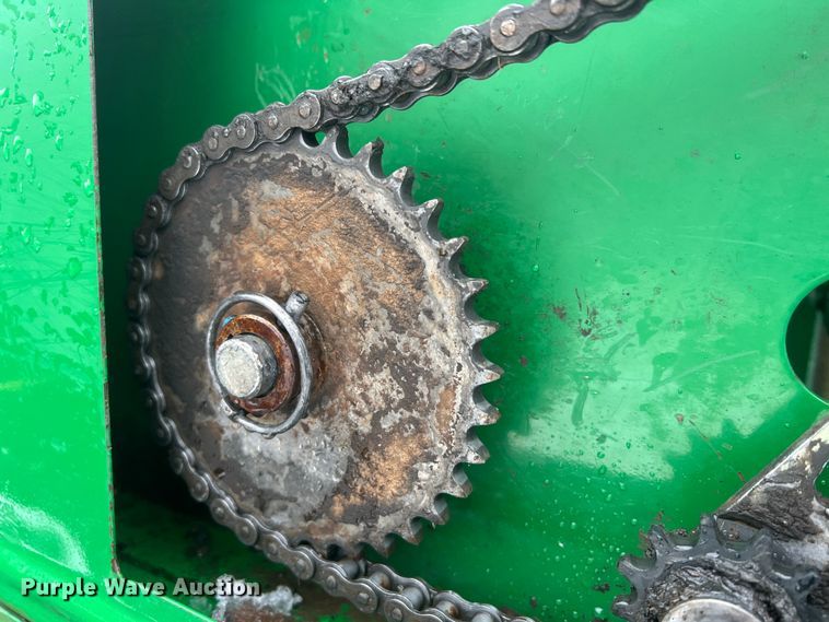 image for item JU9866 Great Plains 705NG  grain drill