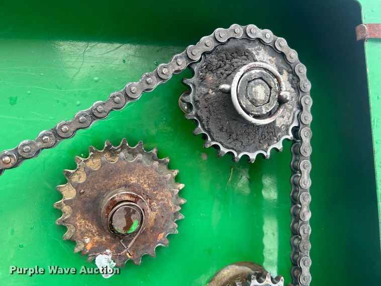 image for item JU9866 Great Plains 705NG  grain drill