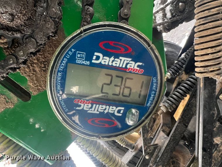 image for item JU9866 Great Plains 705NG  grain drill