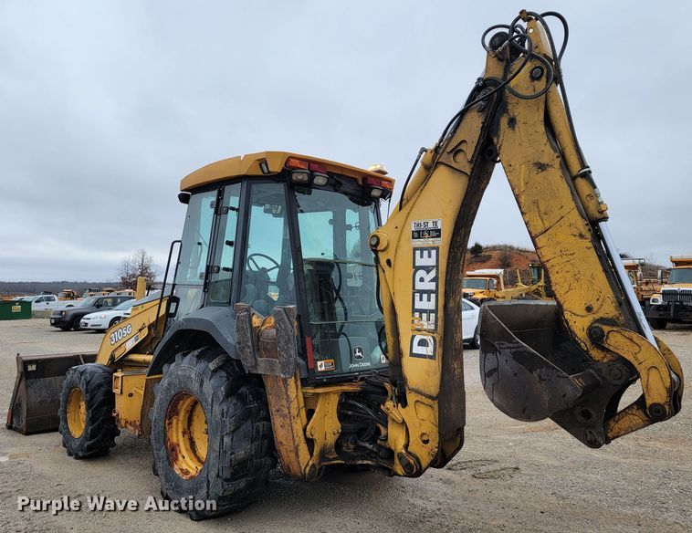 image for item KB9927 2005 John Deere 310SG  backhoe