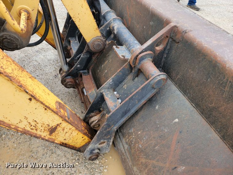 image for item KB9927 2005 John Deere 310SG  backhoe