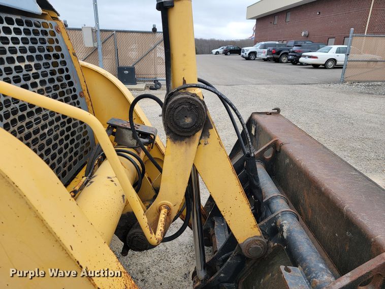 image for item KB9927 2005 John Deere 310SG  backhoe