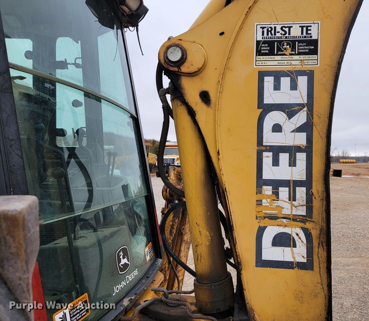 image for item KB9927 2005 John Deere 310SG  backhoe
