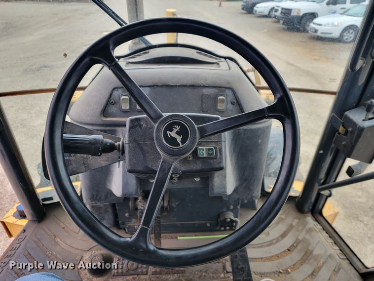 image for item KB9927 2005 John Deere 310SG  backhoe