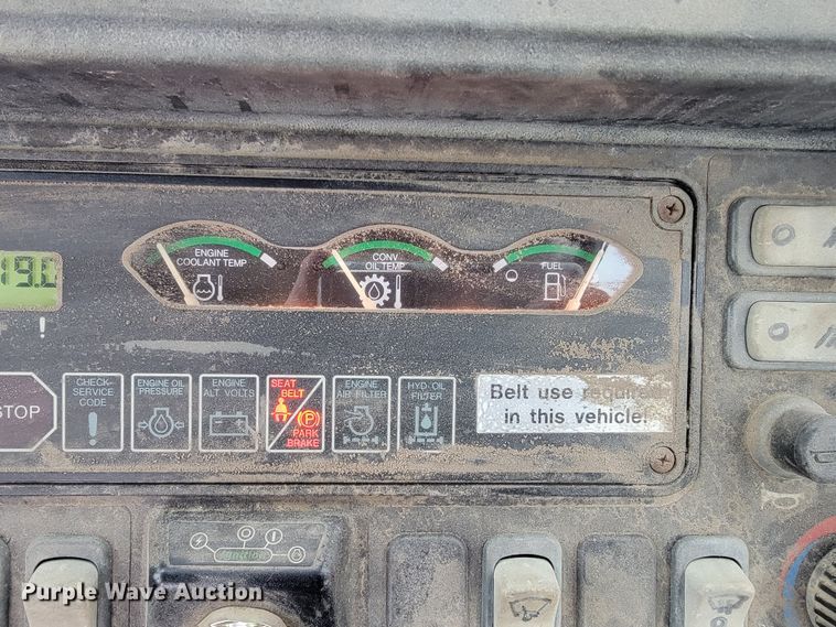 image for item KB9927 2005 John Deere 310SG  backhoe