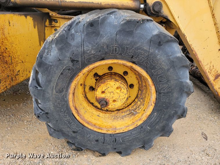 image for item KB9927 2005 John Deere 310SG  backhoe