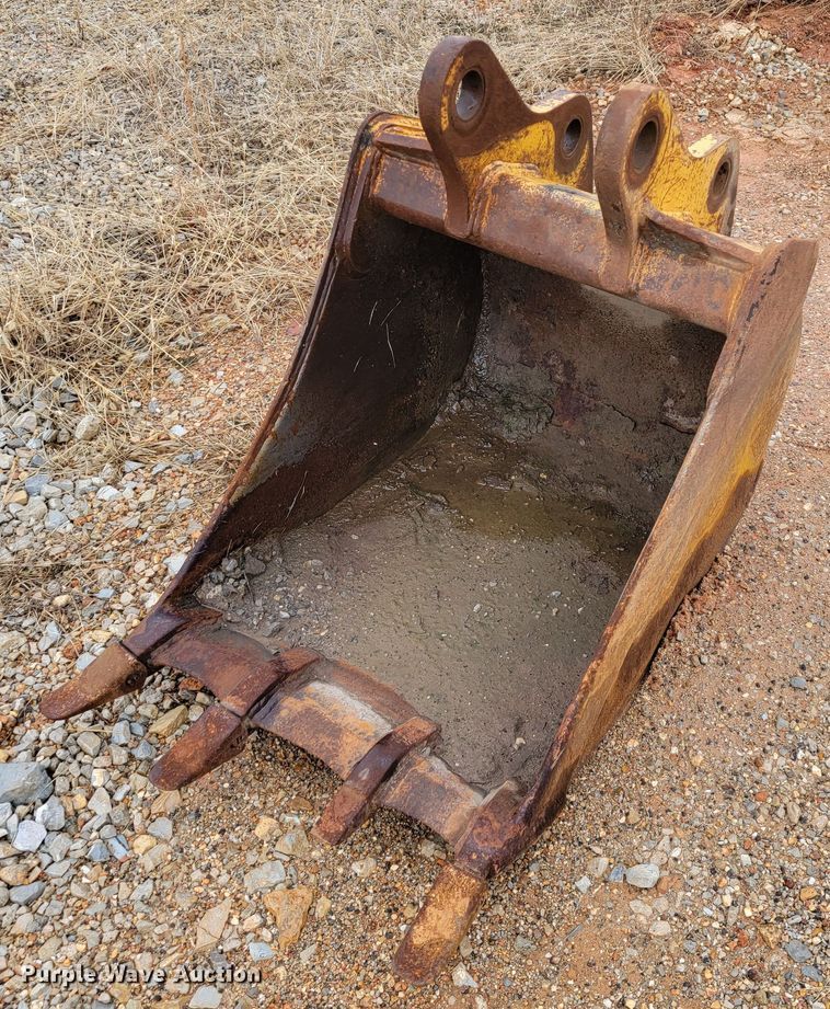 image for item KB9927 2005 John Deere 310SG  backhoe