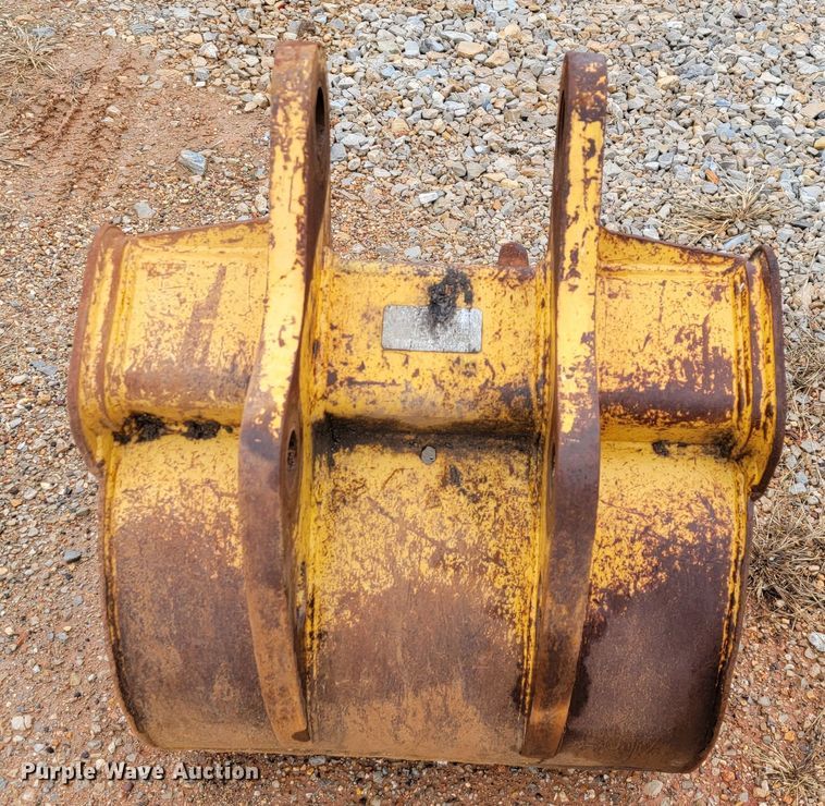 image for item KB9927 2005 John Deere 310SG  backhoe