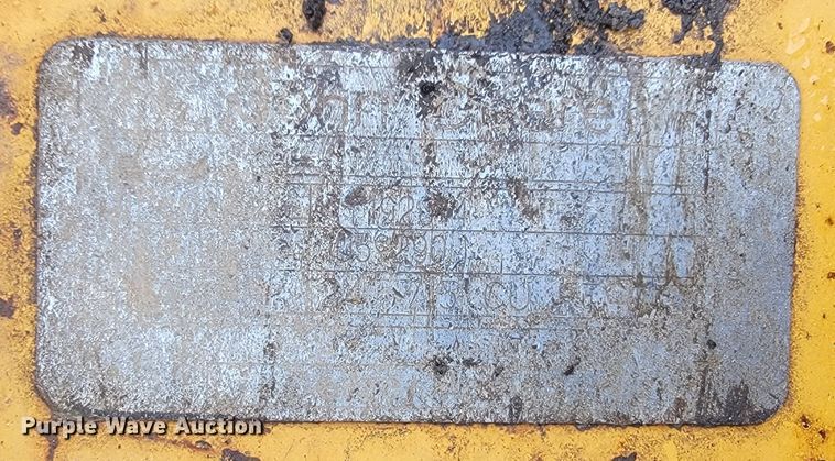 image for item KB9927 2005 John Deere 310SG  backhoe