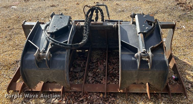 image for item KF9703 Skid steer grapple bucket