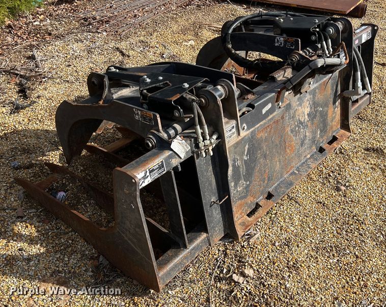 image for item KF9703 Skid steer grapple bucket