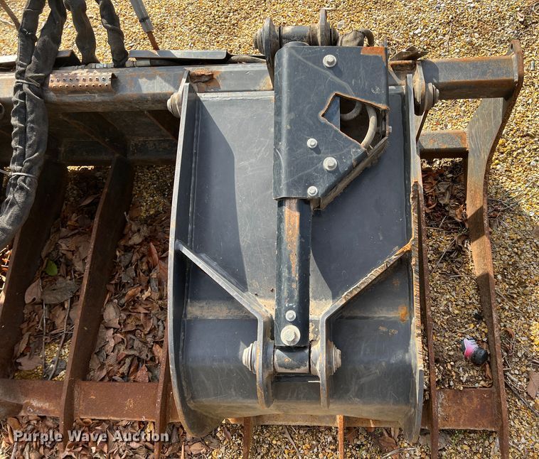 image for item KF9703 Skid steer grapple bucket