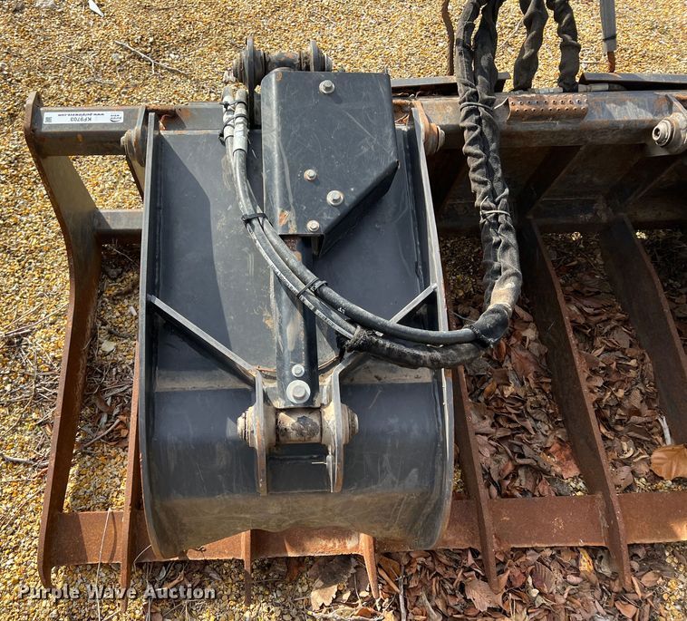 image for item KF9703 Skid steer grapple bucket