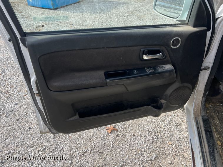 image for item KF9705 2012 GMC Canyon  Ext. Cab pickup truck