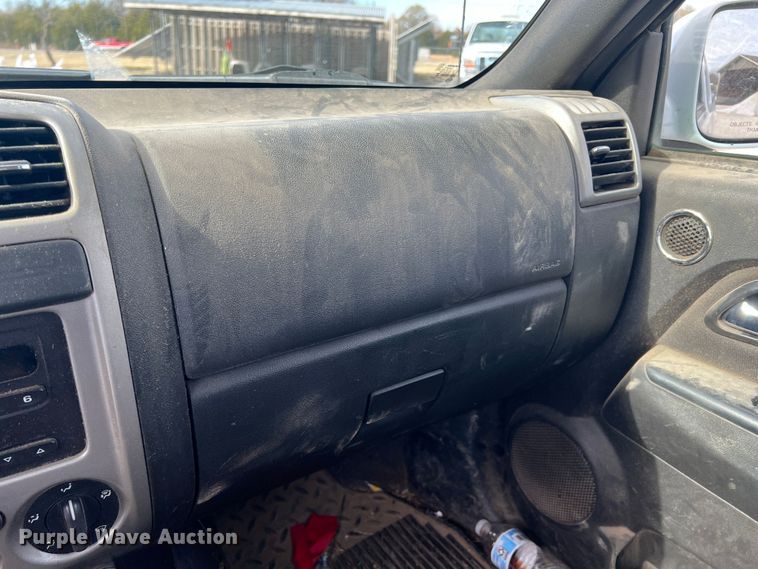 image for item KF9705 2012 GMC Canyon  Ext. Cab pickup truck