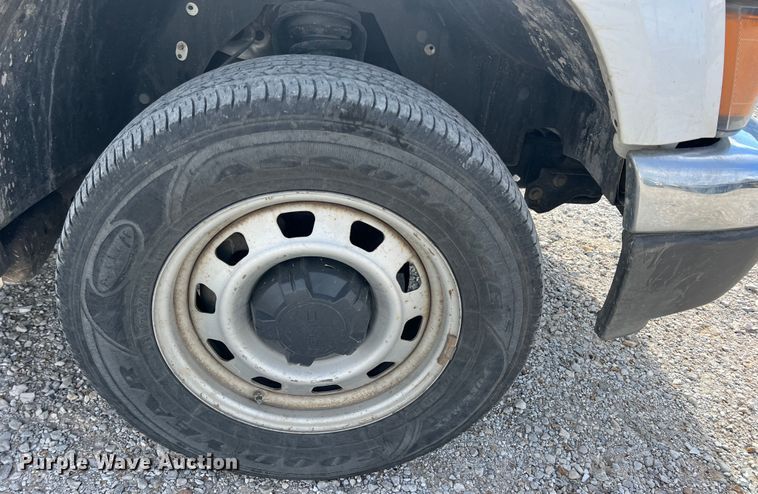 image for item KF9705 2012 GMC Canyon  Ext. Cab pickup truck