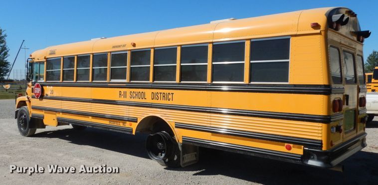 image for item KI9531 2003 Freightliner FS65 Thomas Built  school bus