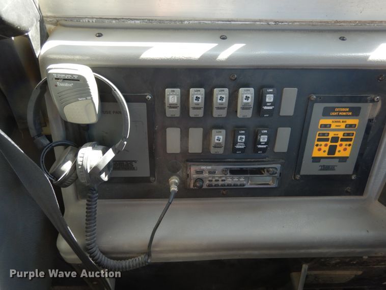 image for item KI9531 2003 Freightliner FS65 Thomas Built  school bus