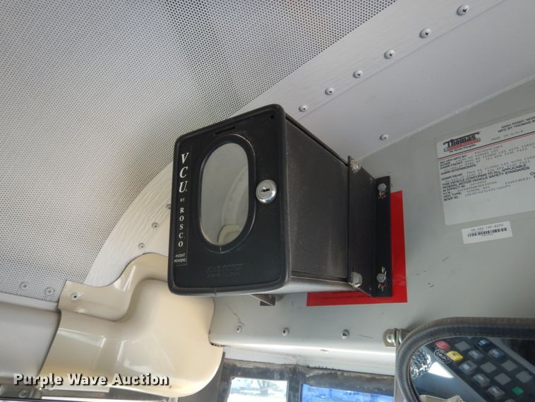 image for item KI9531 2003 Freightliner FS65 Thomas Built  school bus