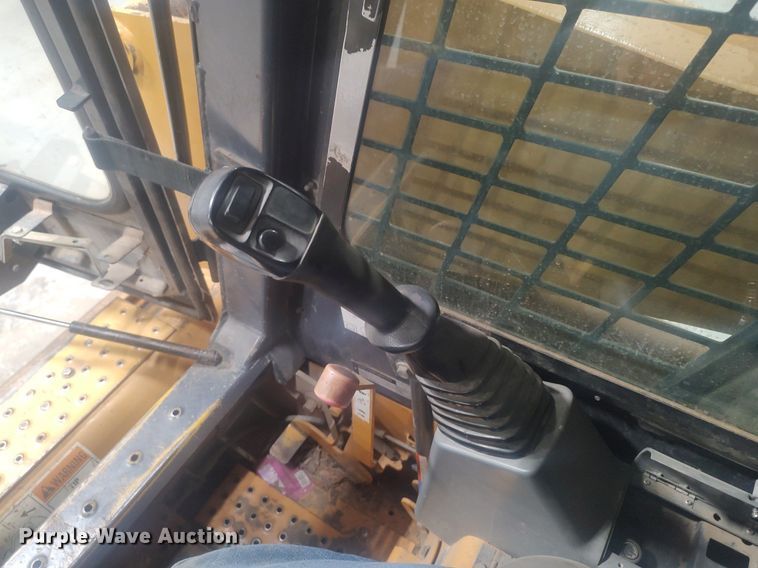 image for item KI9928 1999 Case 85XT  skid steer loader