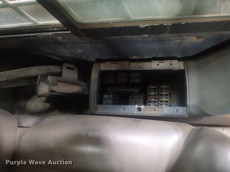 image for item KI9928 1999 Case 85XT  skid steer loader