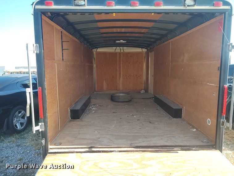 image for item KR9692 2007 Interstate I10218TA3  enclosed cargo trailer