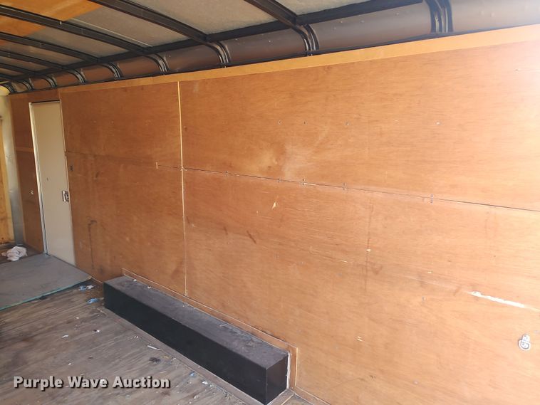 image for item KR9692 2007 Interstate I10218TA3  enclosed cargo trailer