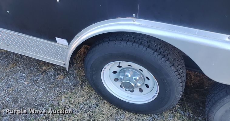 image for item KR9692 2007 Interstate I10218TA3  enclosed cargo trailer