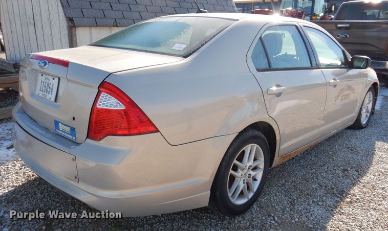 image for item KW9592 2010 Ford Fusion